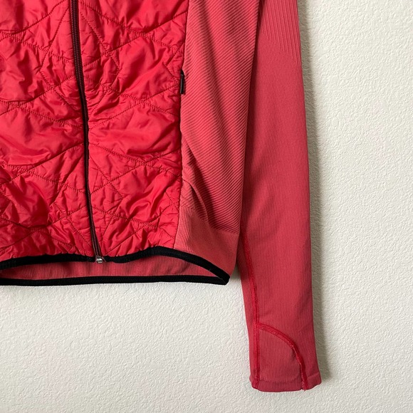 Athleta Jacket Womens Medium Red Flurry Force Puffer Quilted Primasoft Stretchy - Picture 8 of 12